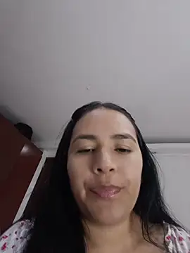 Karla  Morrison online show from May 15, 2026, 12:39 am