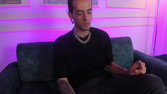 Skinny Mac online show from June 4, 2026, 5:52 pm