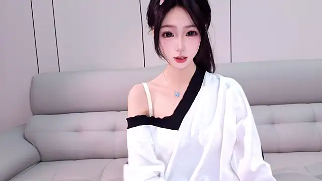 Tiantian9191 online show from July 22, 2026, 12:41 pm