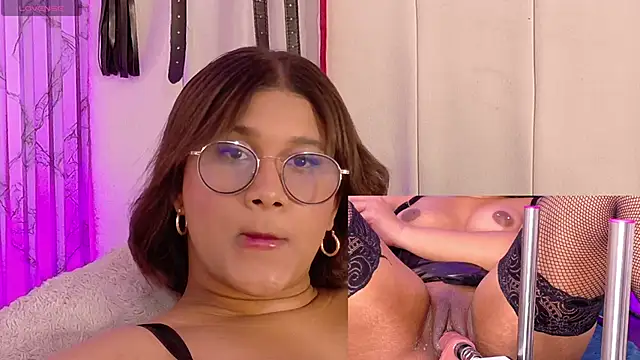 Snapshot of LorenaDuval chatting on June 11, 2026, 12:32 am LorenaDuval online show from June 11, 2026, 12:32 am