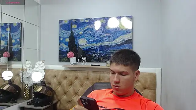 AlessandroFranco online show from May 27, 2026, 1:30 pm