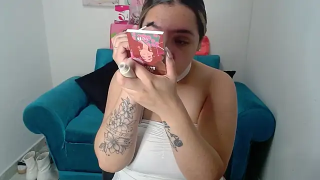 veronicaparkersex online show from April 22, 2026, 12:28 pm