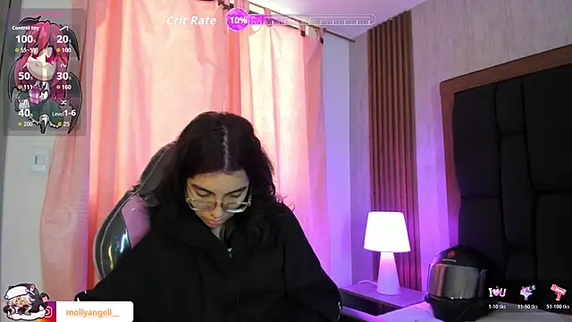 Molly A online show from May 10, 2026, 3:39 pm