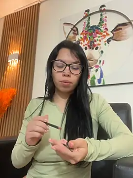 Queen Chanel XXX online show from April 2, 2026, 8:17 pm