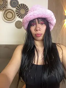 Queen Chanel XXX online show from May 10, 2026, 8:14 pm