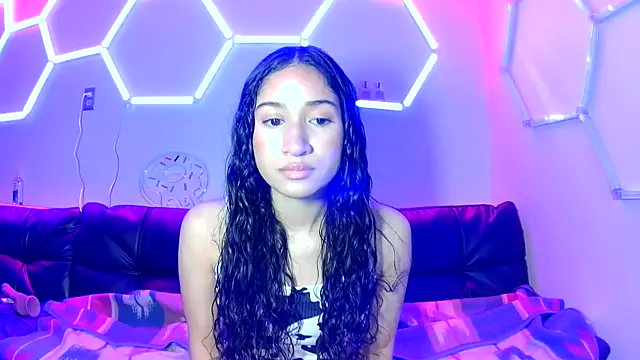 SUGARCAKEBABY online show from March 14, 2026, 11:21 pm