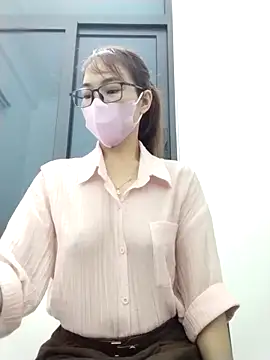 Mai phuong online show from April 6, 2026, 3:15 am