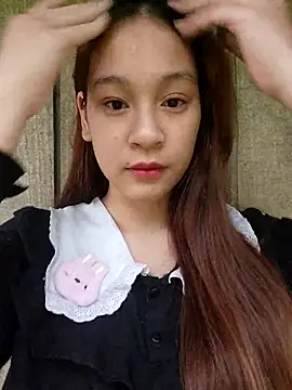 -Hicici- online show from April 1, 2026, 11:35 pm