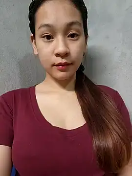 -Hicici- online show from April 24, 2026, 2:14 am