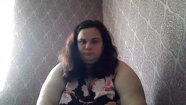 DollyGersonn online show from June 10, 2026, 8:02 am