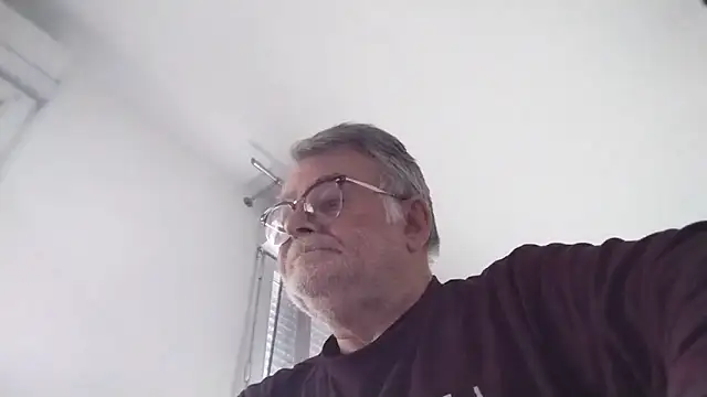 oura online show from May 19, 2026, 7:04 am