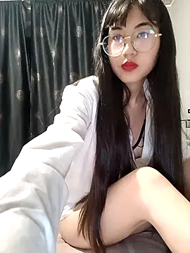 Rina 333 online show from March 27, 2026, 1:22 pm