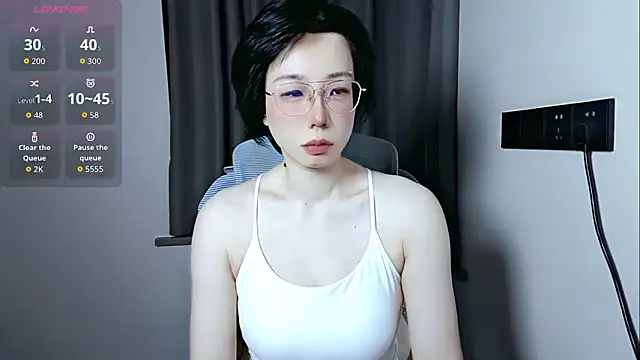 lin lin 520 520 online show from June 5, 2026, 3:29 pm