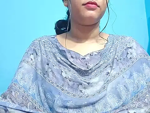 Emma 4433 online show from May 20, 2026, 5:41 pm