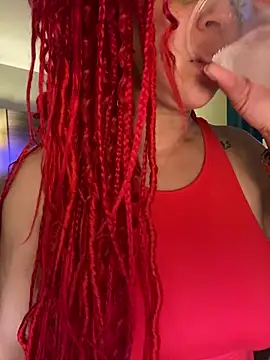 Snapshot of RealJuicieJean chatting on March 29, 2026, 9:31 am RealJuicieJean online show from March 29, 2026, 9:31 am