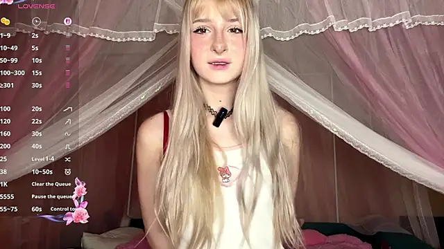 OnlyEva1 online show from April 8, 2026, 8:03 am
