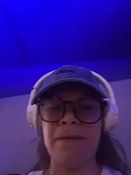 Tallulah Kinky online show from June 30, 2026, 5:47 pm