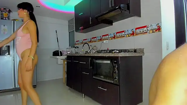 Fox couplee69 online show from March 27, 2026, 7:25 am