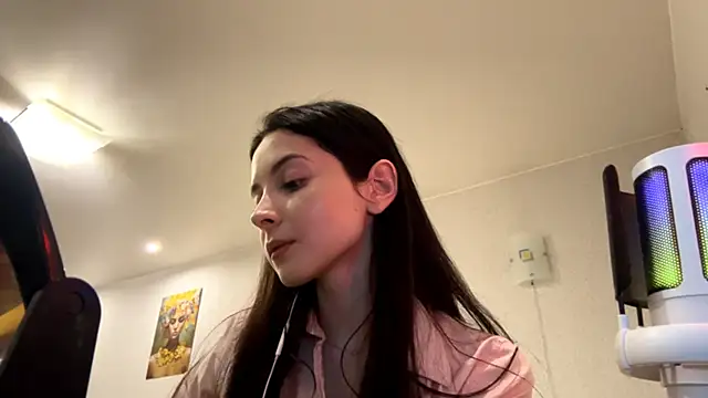 Mikytiki online show from March 12, 2026, 2:23 pm