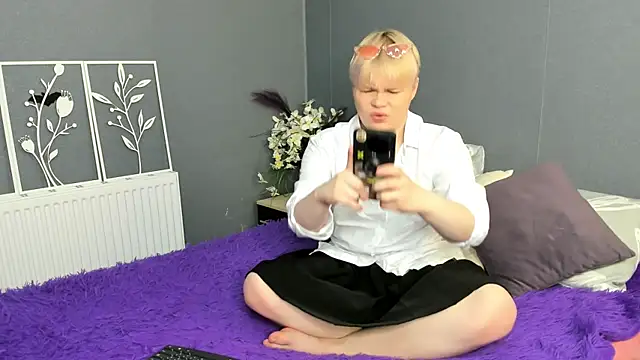 Mark Brain online show from May 7, 2026, 12:32 pm