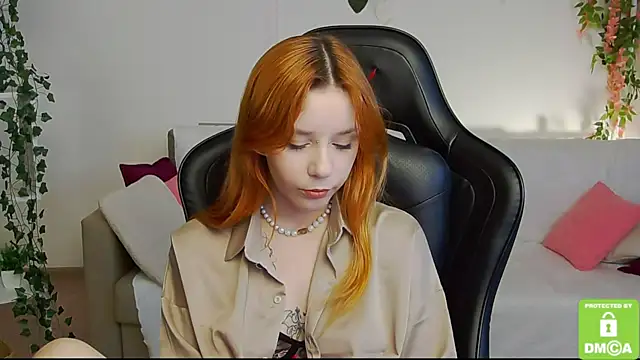 Rachel lips online show from June 24, 2026, 8:02 am
