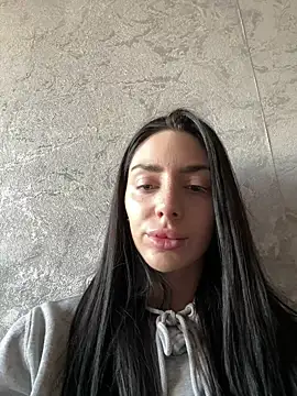 MishellKins online show from March 20, 2026, 1:05 pm