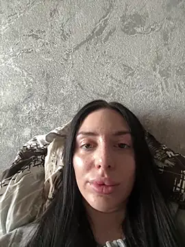 MishellKins online show from April 2, 2026, 10:46 am