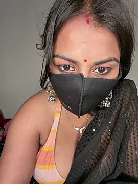 hot8178 online show from May 12, 2026, 7:11 pm