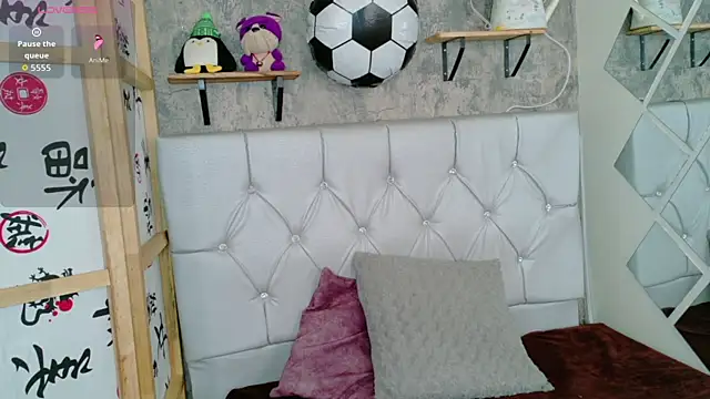 Sophia xoxo1 online show from July 21, 2026, 2:19 pm