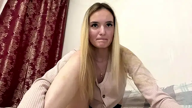 ReathaKiss online show from April 30, 2026, 5:08 pm