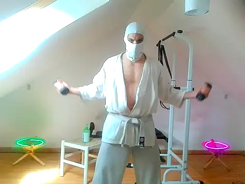NinjaLaser online show from April 10, 2026, 11:26 am
