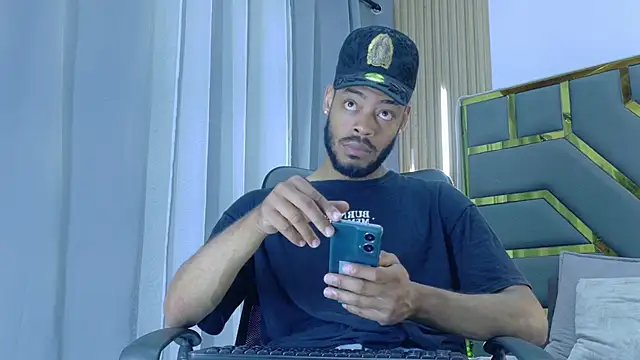 Oliver bigblack cock online show from March 22, 2026, 5:38 pm