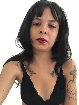 Snapshot of pinacarracci chatting on June 25, 2026, 1:48 pm pinacarracci online show from June 25, 2026, 1:48 pm