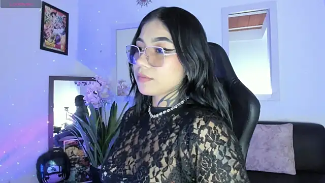 Dimitra hells online show from July 17, 2026, 10:03 pm