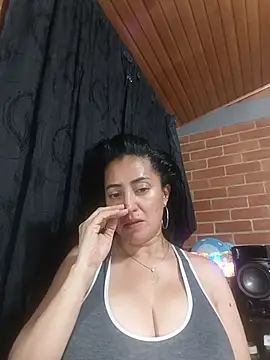 Alexandrina online show from December 4, 2025, 1:15 am