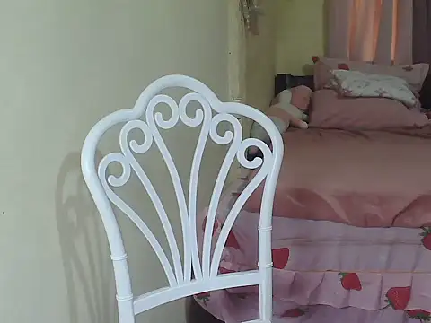 Snapshot of sweetgal_mica chatting on May 3, 2026, 3:12 am sweetgal mica online show from May 3, 2026, 3:12 am