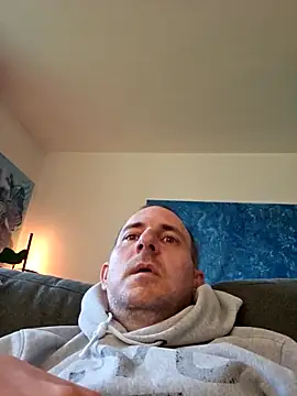 dufatcock online show from March 13, 2026, 4:35 pm