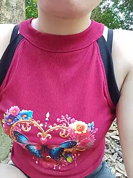candy flo online show from June 3, 2026, 7:22 am