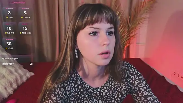 Anny Ray  online show from April 17, 2026, 10:24 pm
