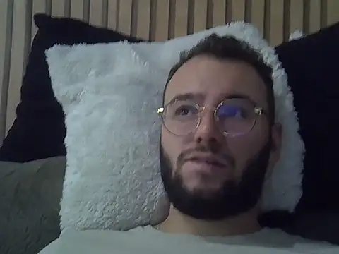 piazaocwb23 online show from March 25, 2026, 11:00 pm