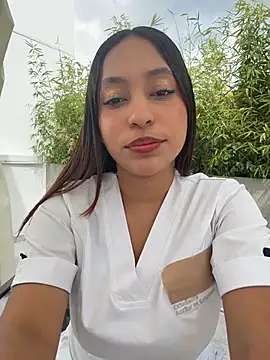 MiaCamille  online show from April 15, 2026, 7:10 pm
