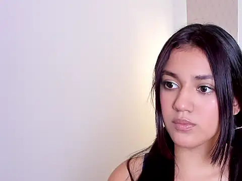 Snapshot of cristin_collins chatting on April 9, 2026, 9:20 pm cristin collins online show from April 9, 2026, 9:20 pm