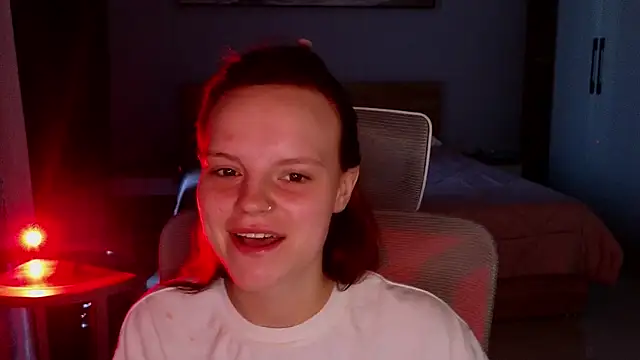 mollybossy online show from April 18, 2026, 12:14 am