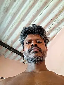 Snapshot of saxxfone chatting on March 13, 2026, 7:04 am saxxfone online show from March 13, 2026, 7:04 am