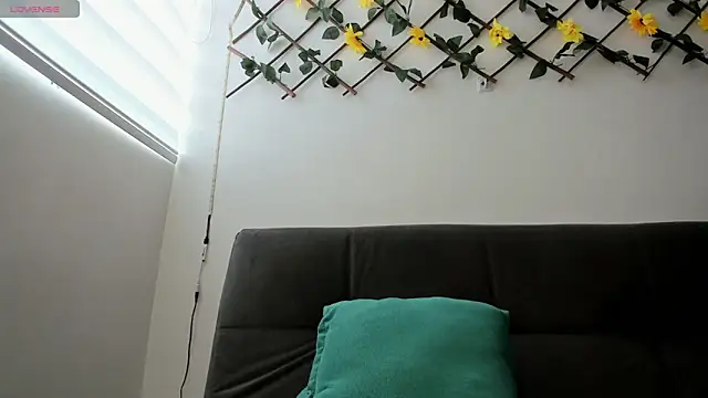 thiago bigcock 1 online show from May 13, 2026, 6:38 pm