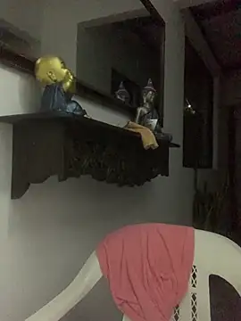 Sabrinamos online show from March 31, 2026, 6:14 am