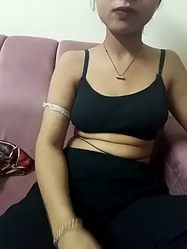 ritika gupta02 online show from April 11, 2026, 4:55 pm