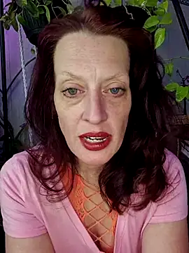 PurpleBunnyxo online show from April 19, 2026, 4:17 pm