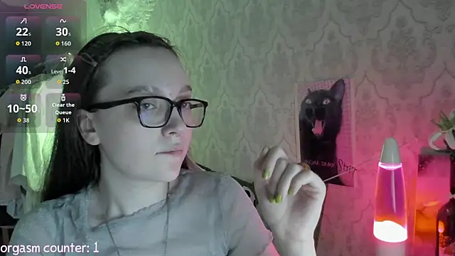RileyNymph online show from July 13, 2026, 3:31 am