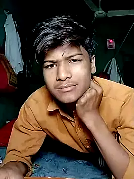 Snapshot of pandey_ji_ka_beta_hu chatting on April 5, 2026, 5:32 pm pandey ji ka beta hu online show from April 5, 2026, 5:32 pm